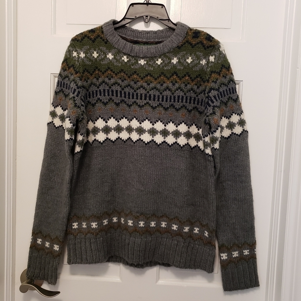 NWT American Eagle Pullover Sweater, Size XS Casual, Warm - Picture 2 of 8